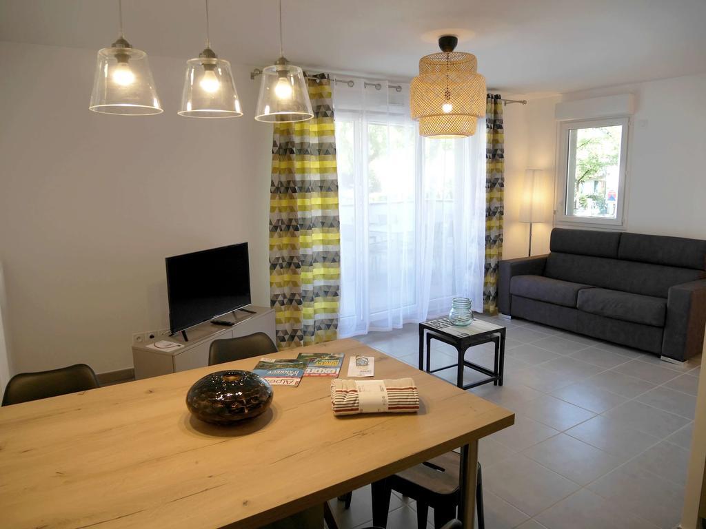 Le Janua - Accort Apartment Annecy Bagian luar foto
