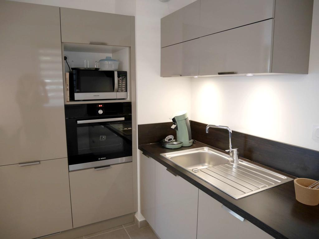 Le Janua - Accort Apartment Annecy Bagian luar foto
